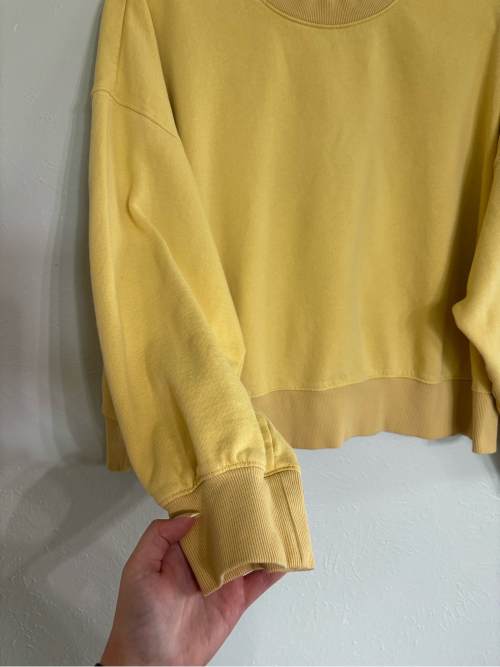 Old Navy Sunflower Yellow Cropped Crewneck Sweatshirt - Picture 2 of 5